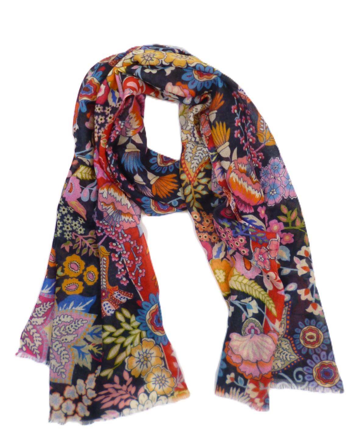 Compra el fular de lana Suzdal Folk estampado floral